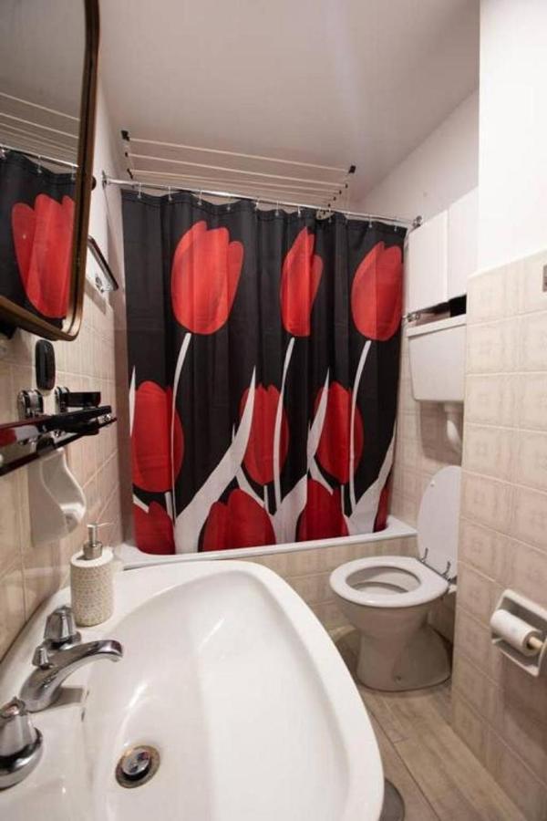 דירות Joivy Flat For 6, In The Historic Town Pré-Saint-Didier מראה חיצוני תמונה