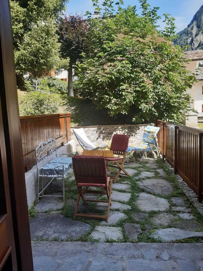 דירות Joivy Flat For 6, In The Historic Town Pré-Saint-Didier מראה חיצוני תמונה