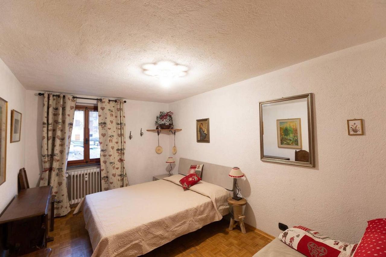 דירות Joivy Flat For 6, In The Historic Town Pré-Saint-Didier מראה חיצוני תמונה